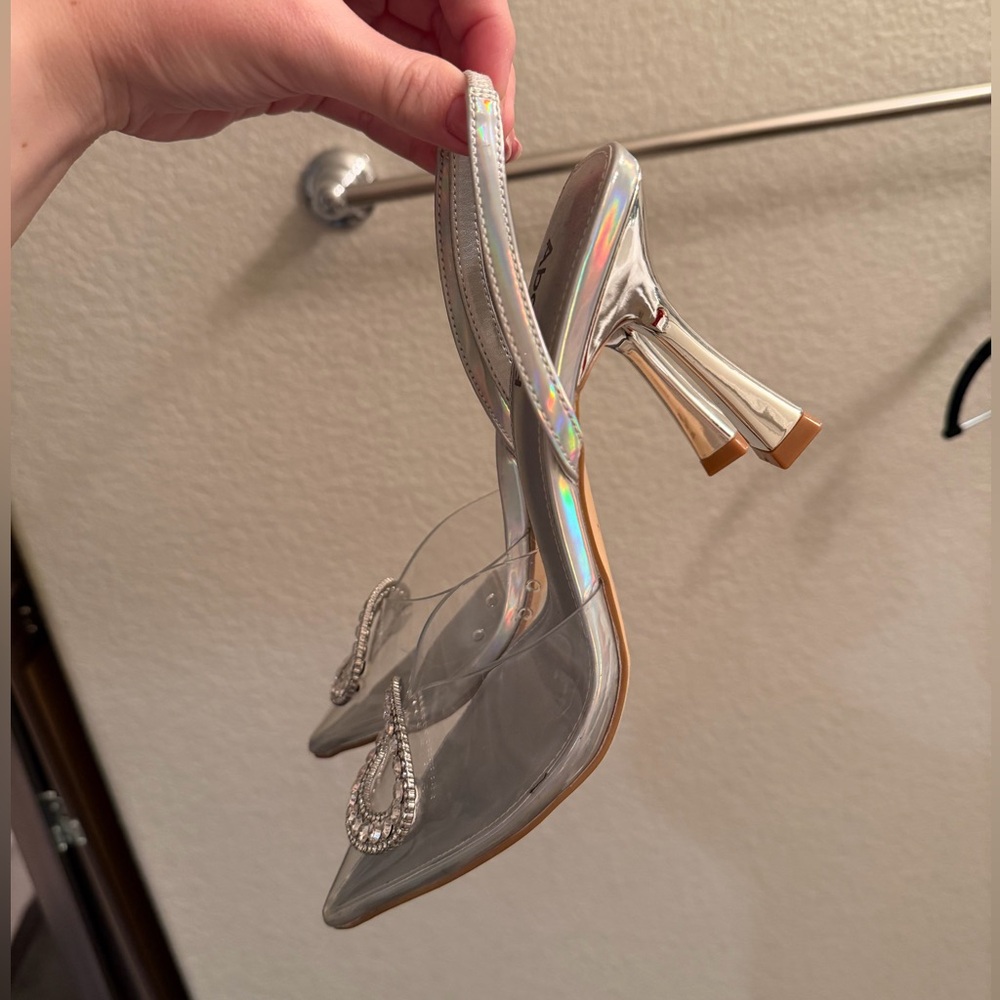 Abound Silver slingback kitten Heels
